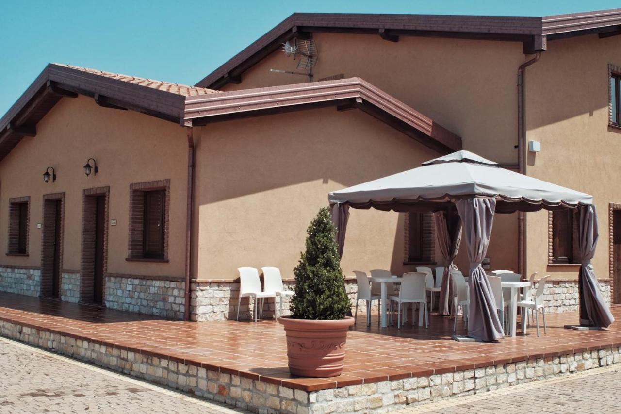Agriturismo Albachiara Bisignano Bagian luar foto